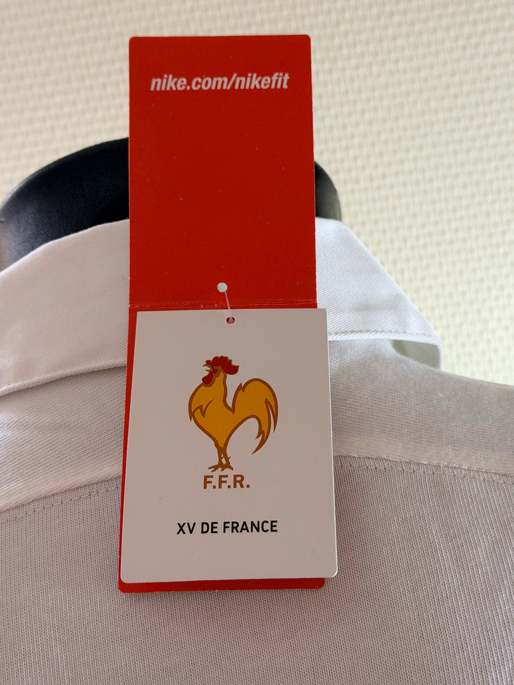 Étiquettes officielles Nike NikeFit et FFR XV de France maillot rugby 2007