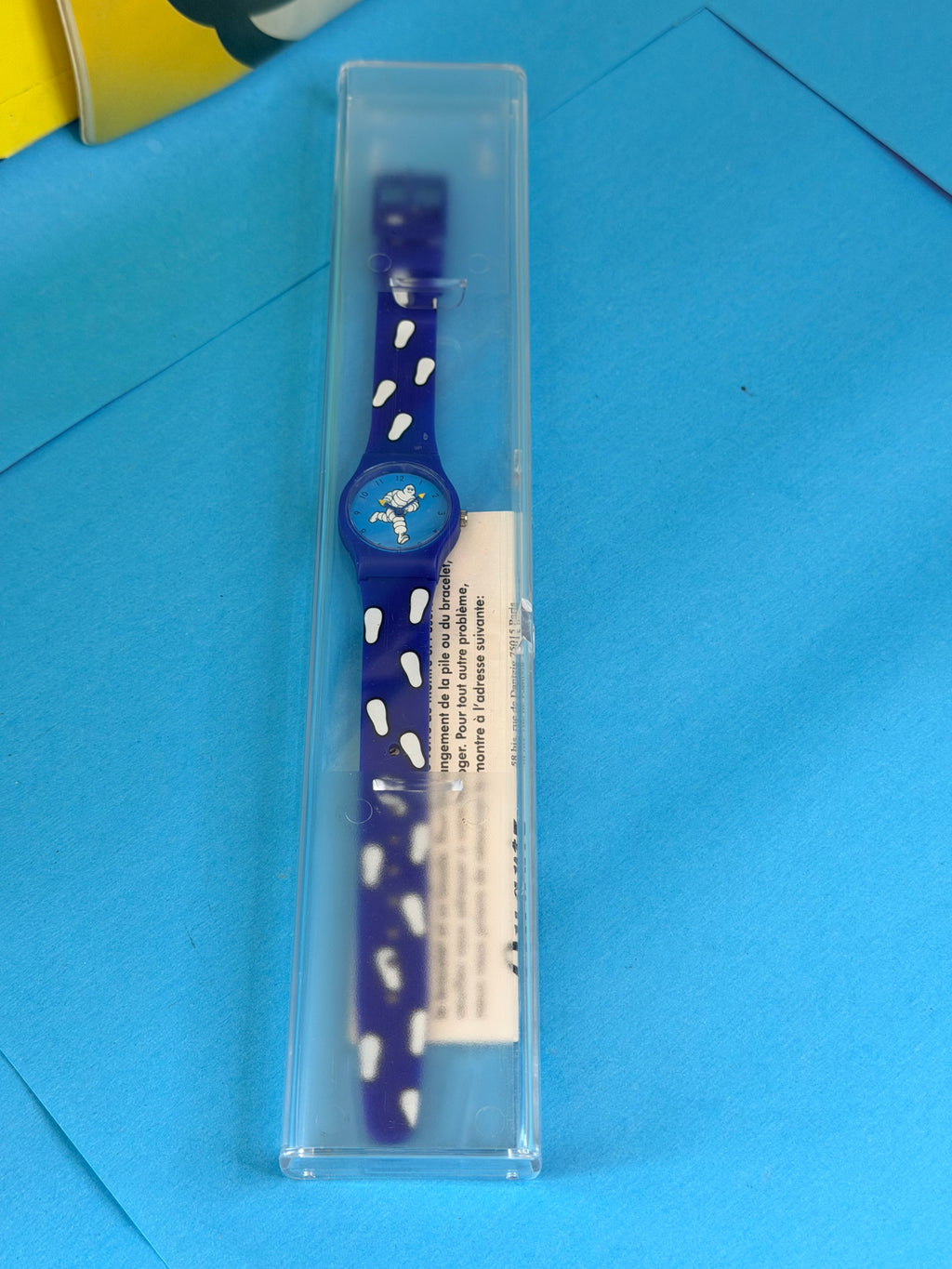Montre MICHELIN Bibendum bleue neuve avec son emballage d’origine