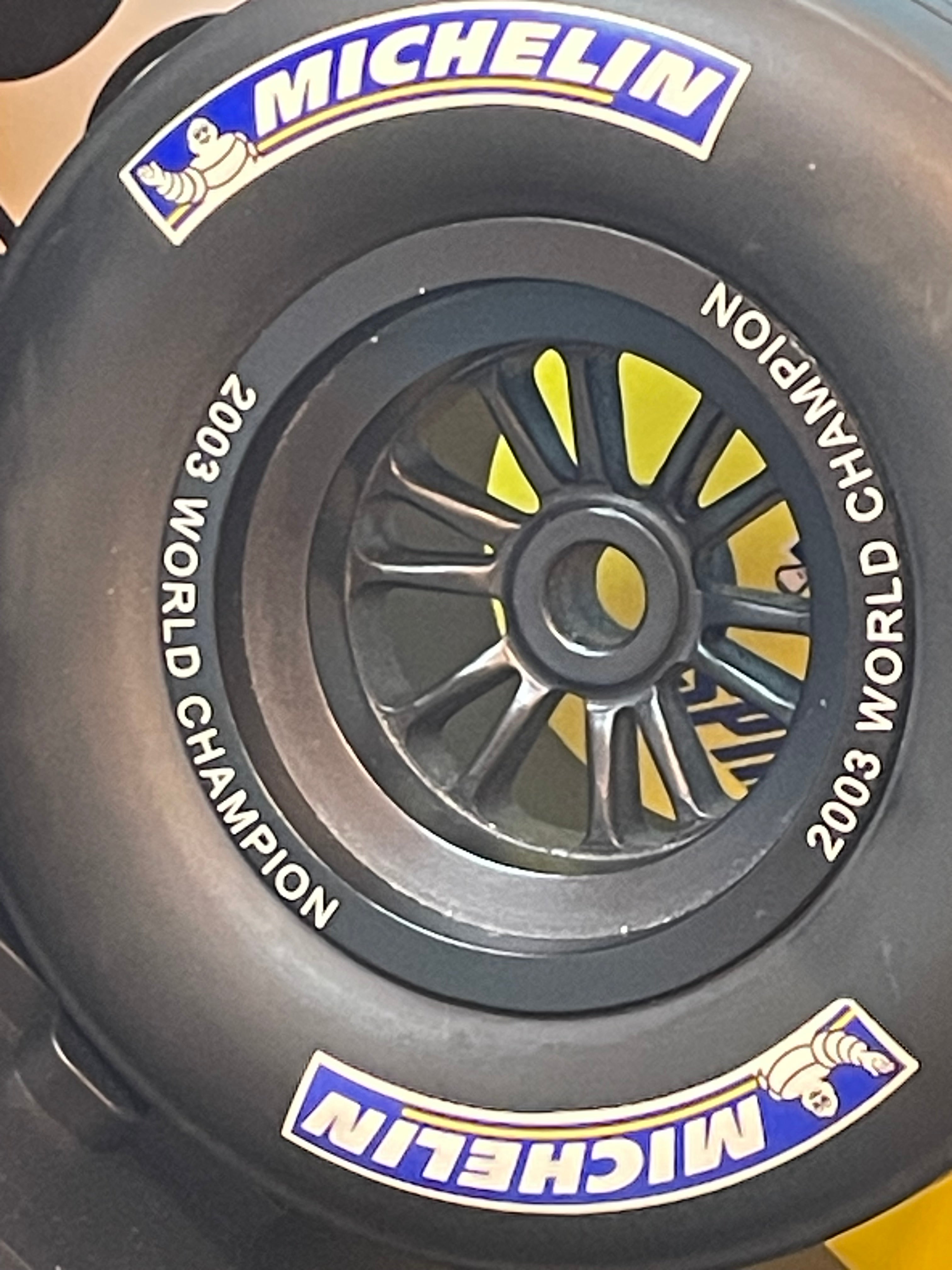 MICHELIN FORMULE 1 - 1/5ème - Roue officielle