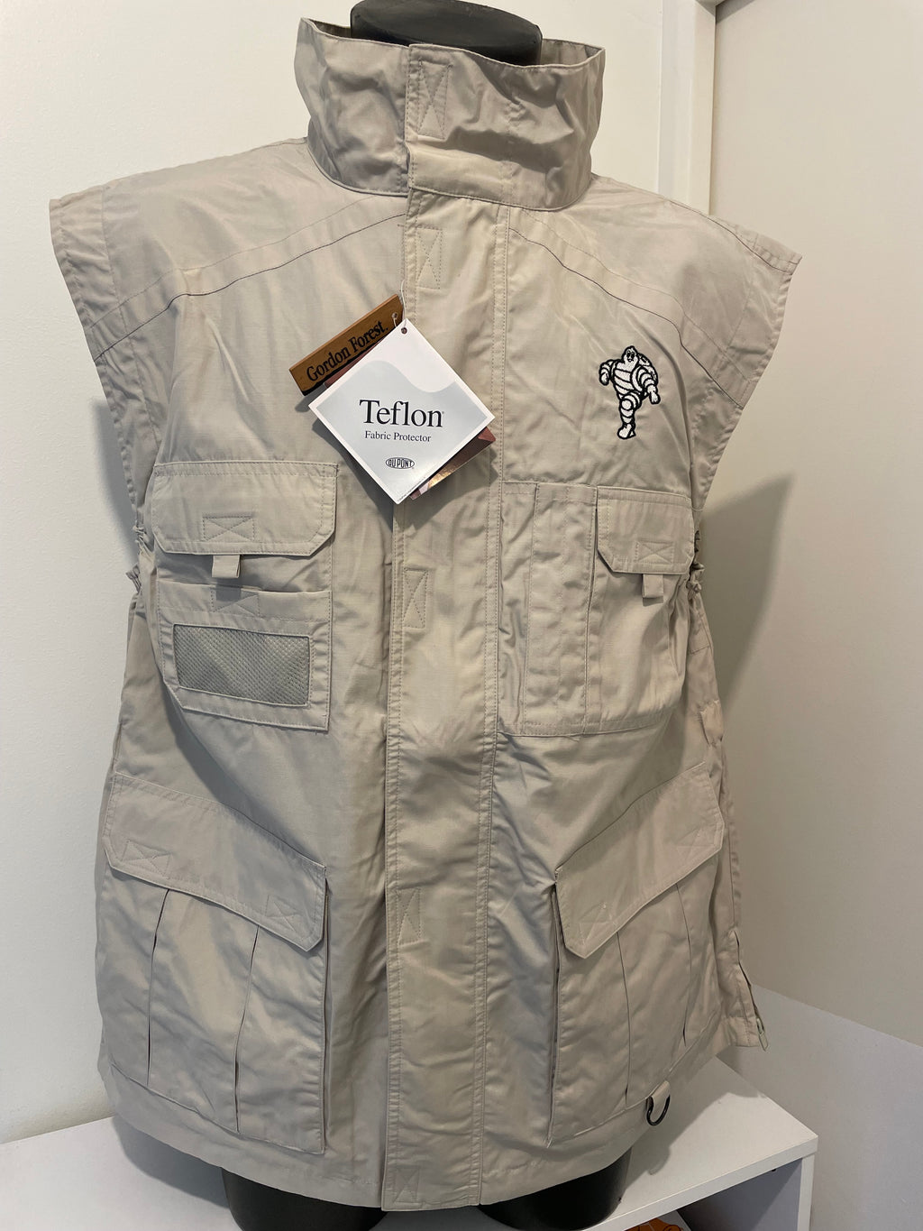 Étiquettes Gordon Forest et Teflon gilet MICHELIN vintage neuf