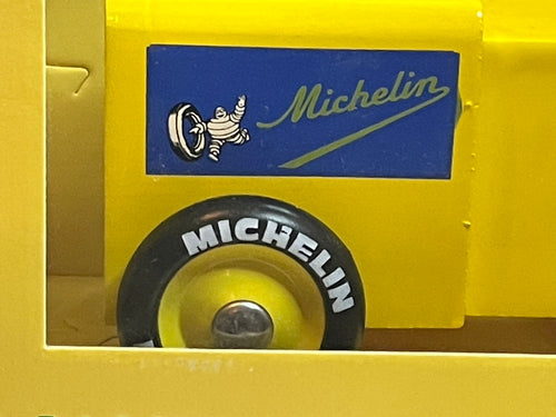 2 CV CITRÖEN EN BOIS MICHELIN VILAC