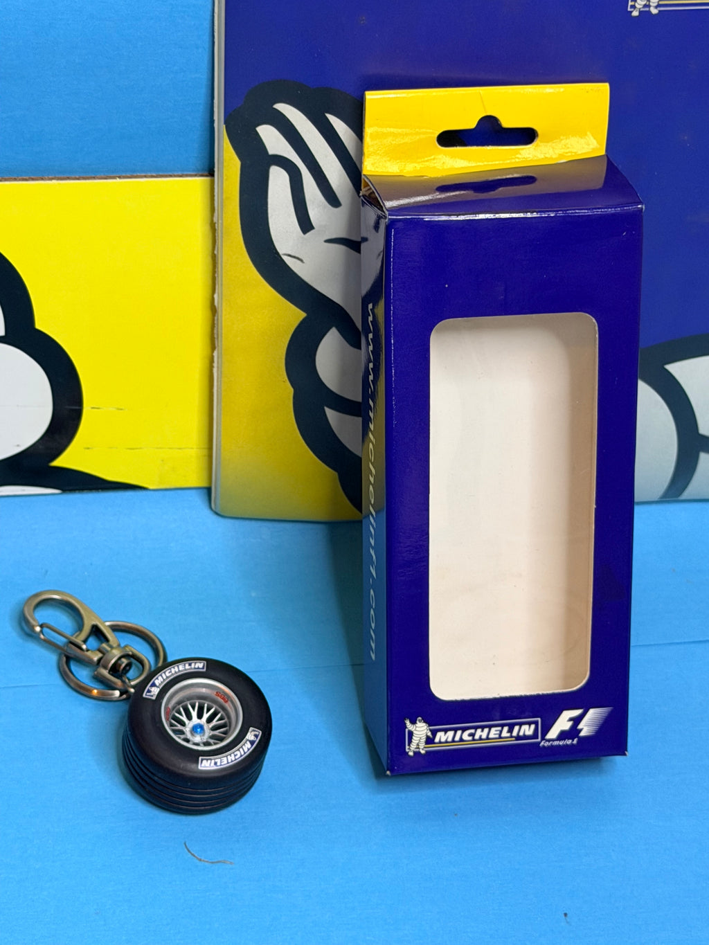 porte clés roue FORMULE 1 MICHELIN