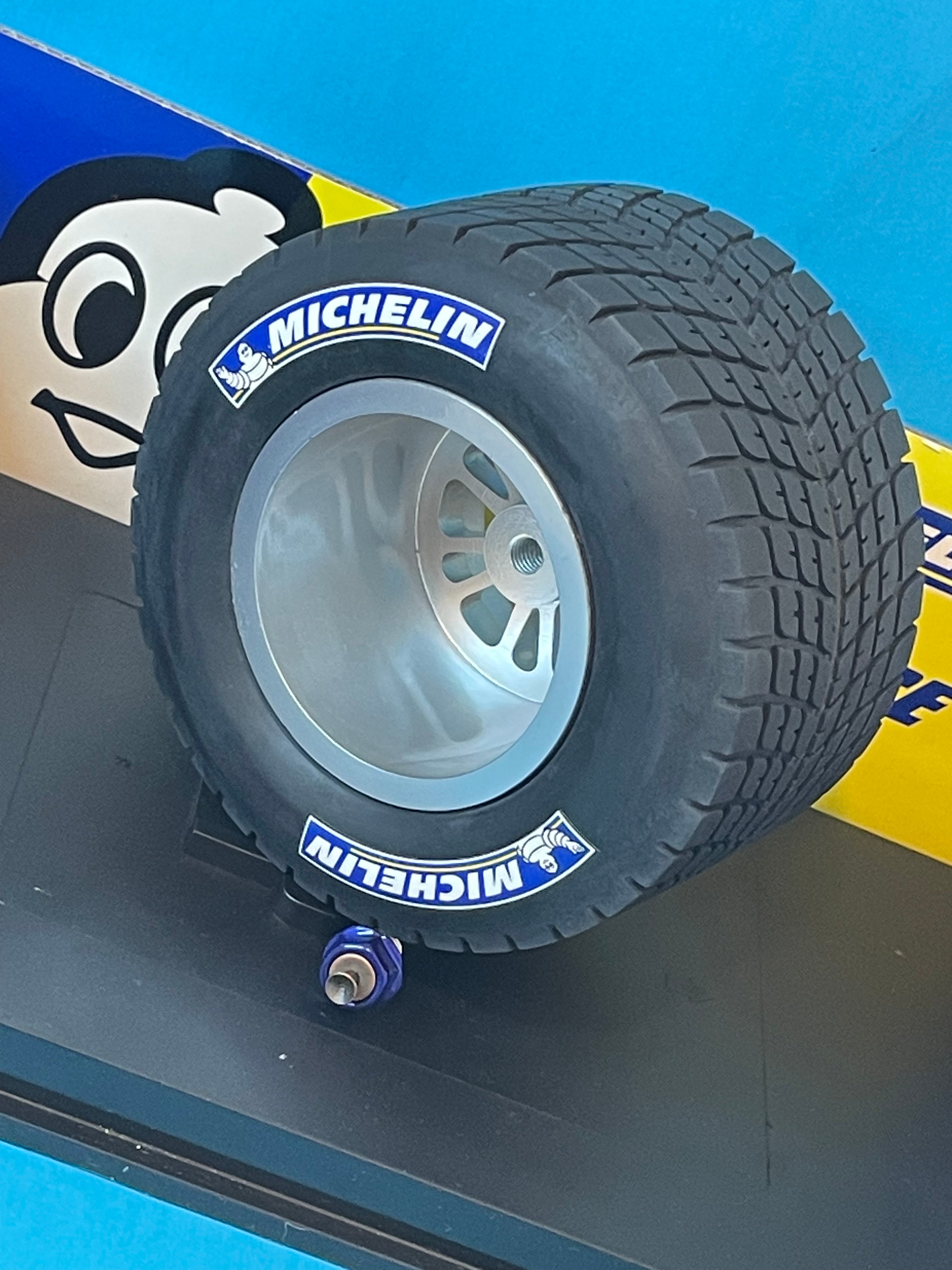 MICHELIN FORMULE 1 - 1/5ème - ROUE officielle