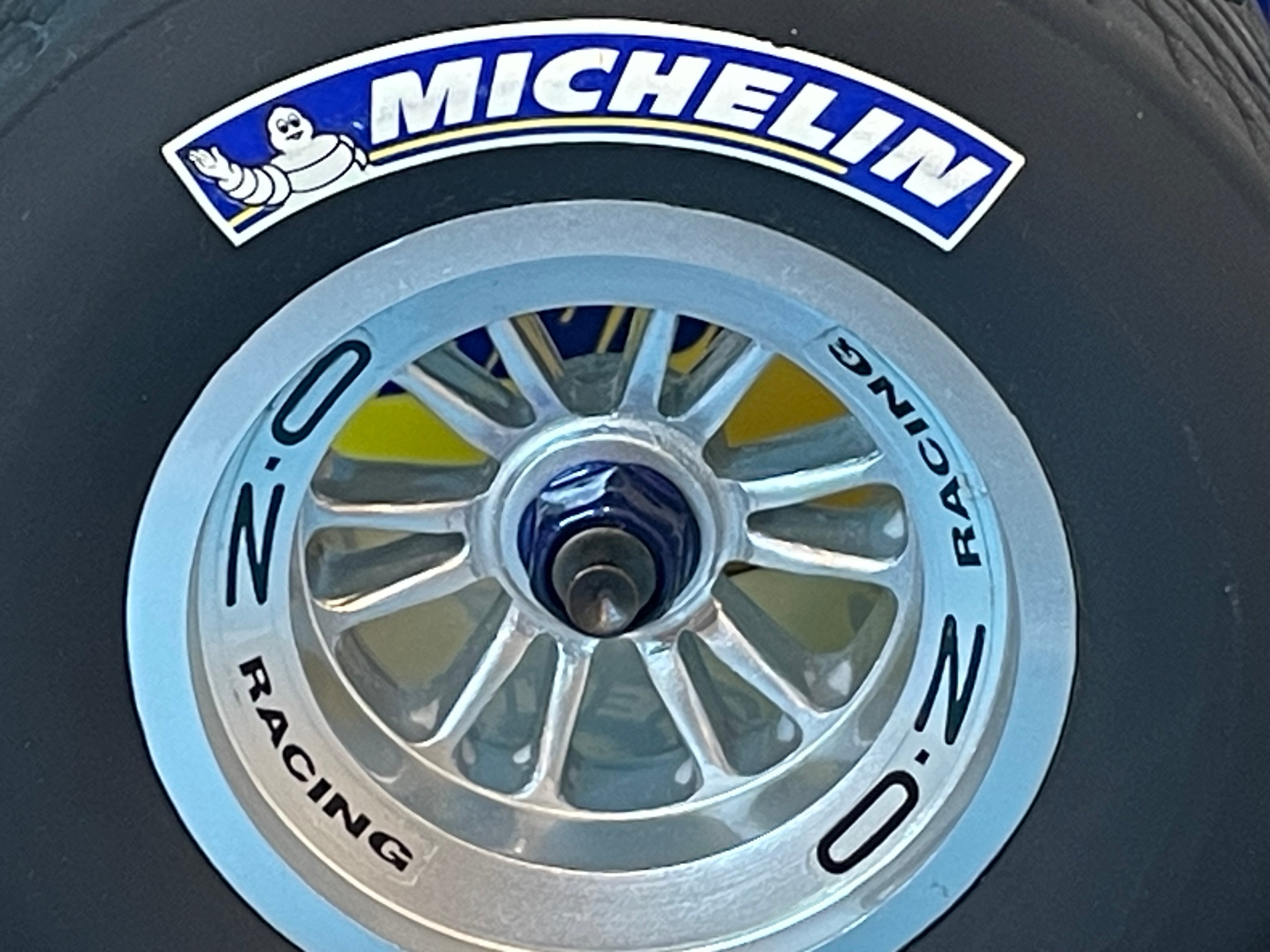 MICHELIN FORMULE 1 - 1/5ème - ROUE officielle