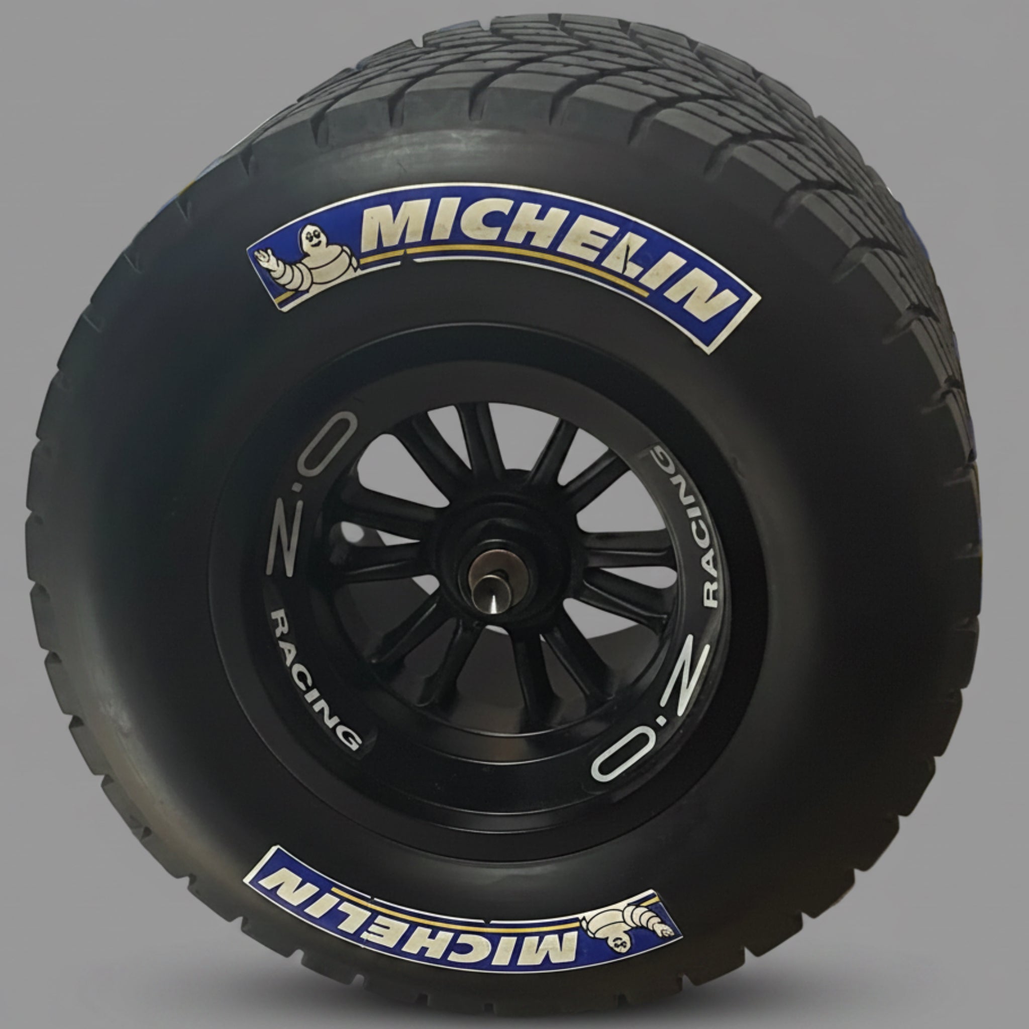 MICHELIN FORMULE 1 - 1/5ème - ROUE officielle