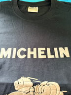 Détail logo MICHELIN sur t-shirt Bibendum Motard vintage noir XL