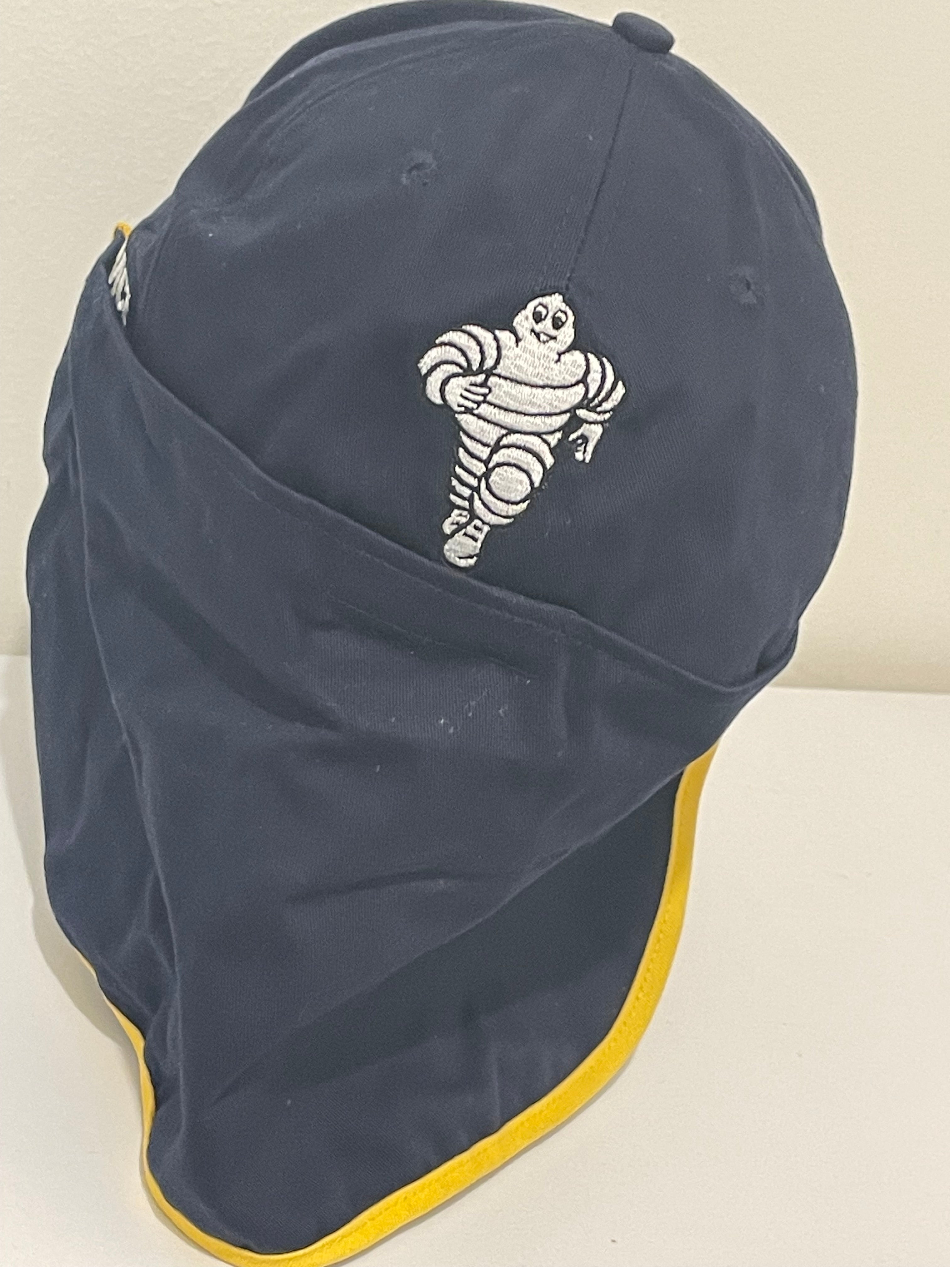 CASQUETTE MICHELIN FORMULE 1  (Protège-nuque amovible)
