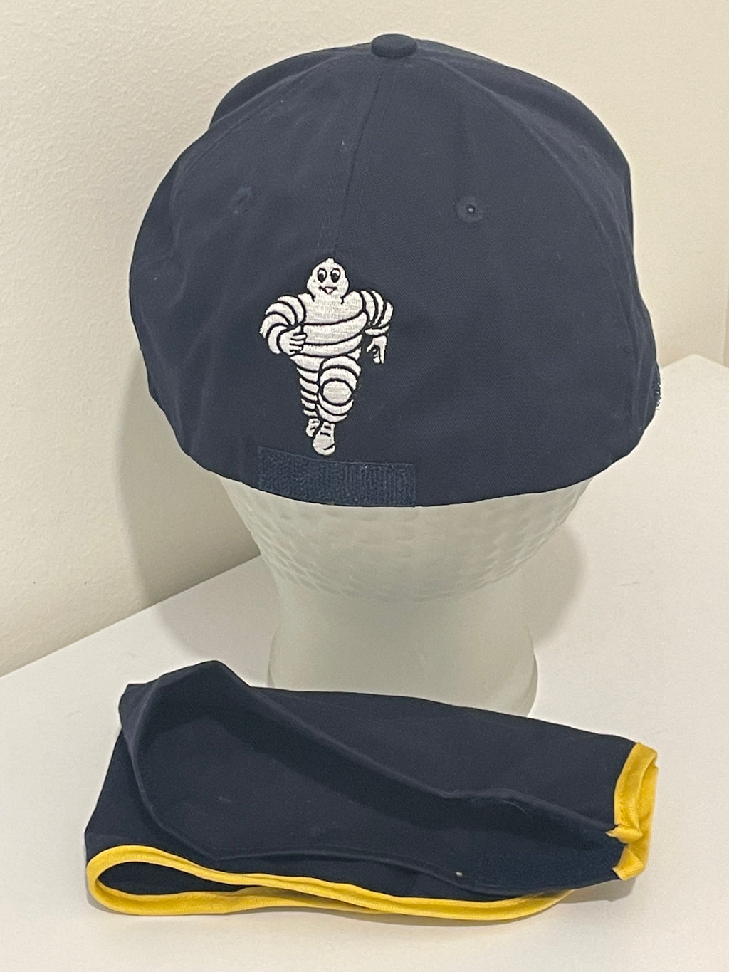 CASQUETTE MICHELIN FORMULE 1  (Protège-nuque amovible)