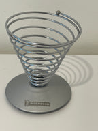 Coquetier MICHELIN en métal chromé avec logo Bibendum sur socle – objet de collection