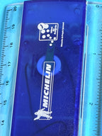 Détail de la calculatrice intégrée à la règle Michelin 20 cm