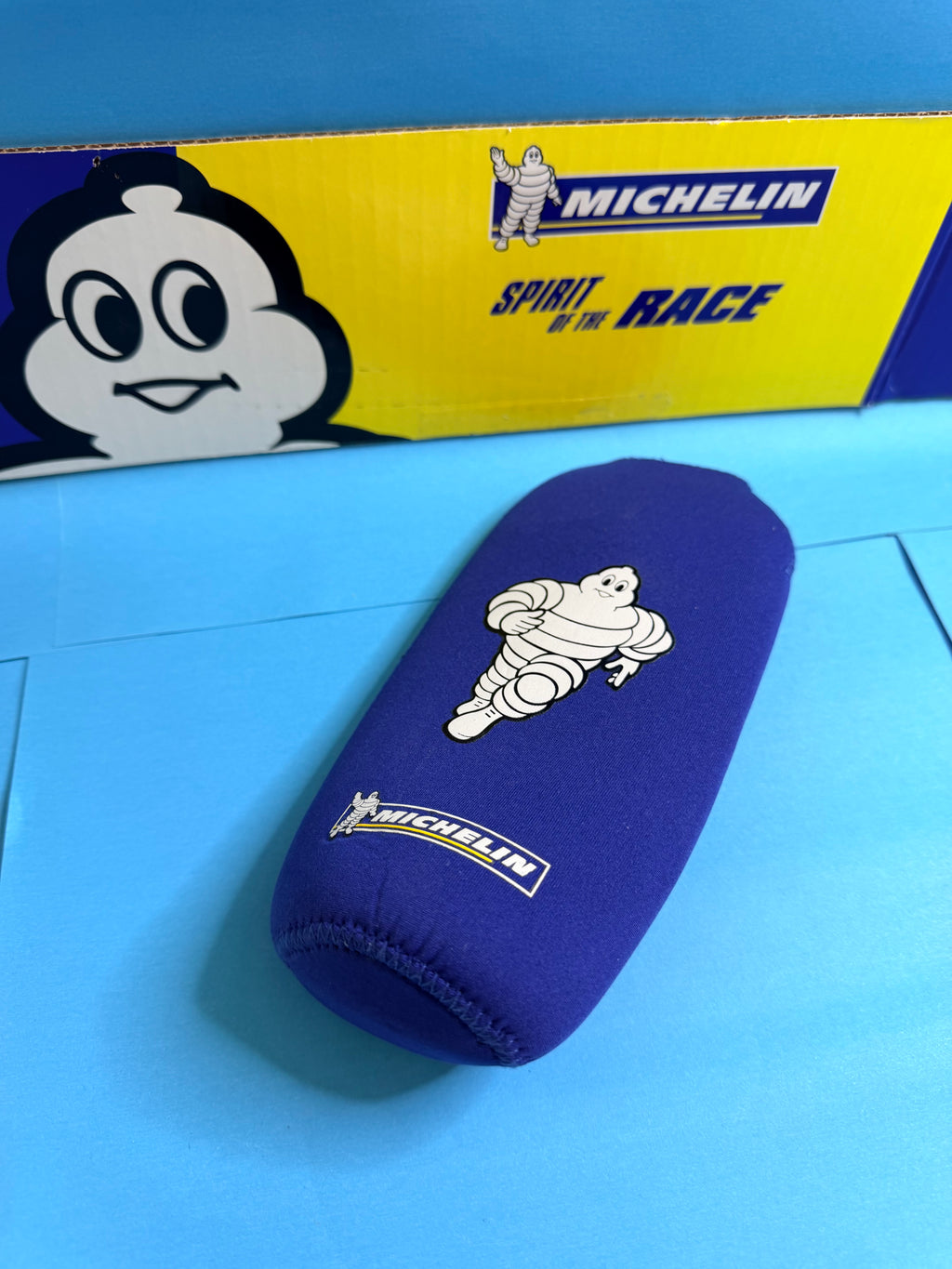 Face Bibendum et logo Michelin du porte-canette WRC de collection