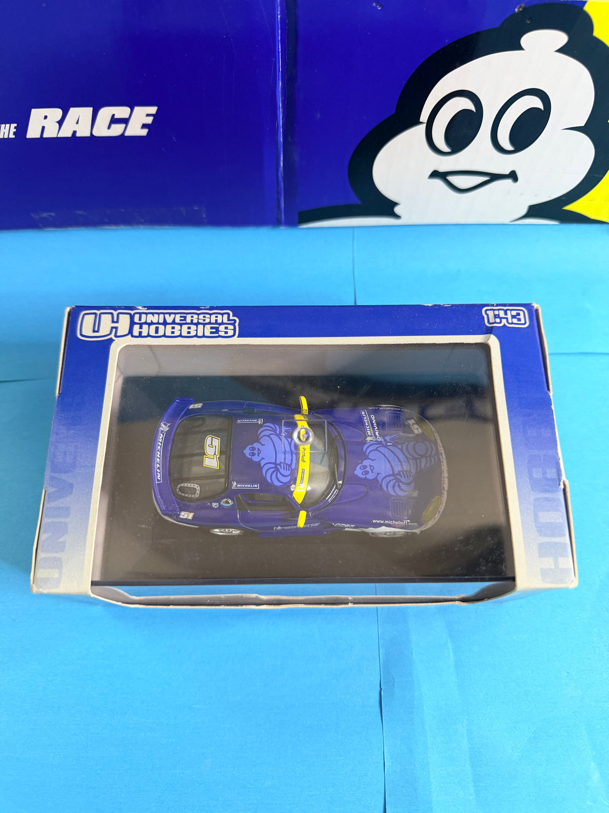 Dodge Viper GTS/R Michelin Driving Experience Universal Hobbies 1/43 neuve dans sa boîte d’origine