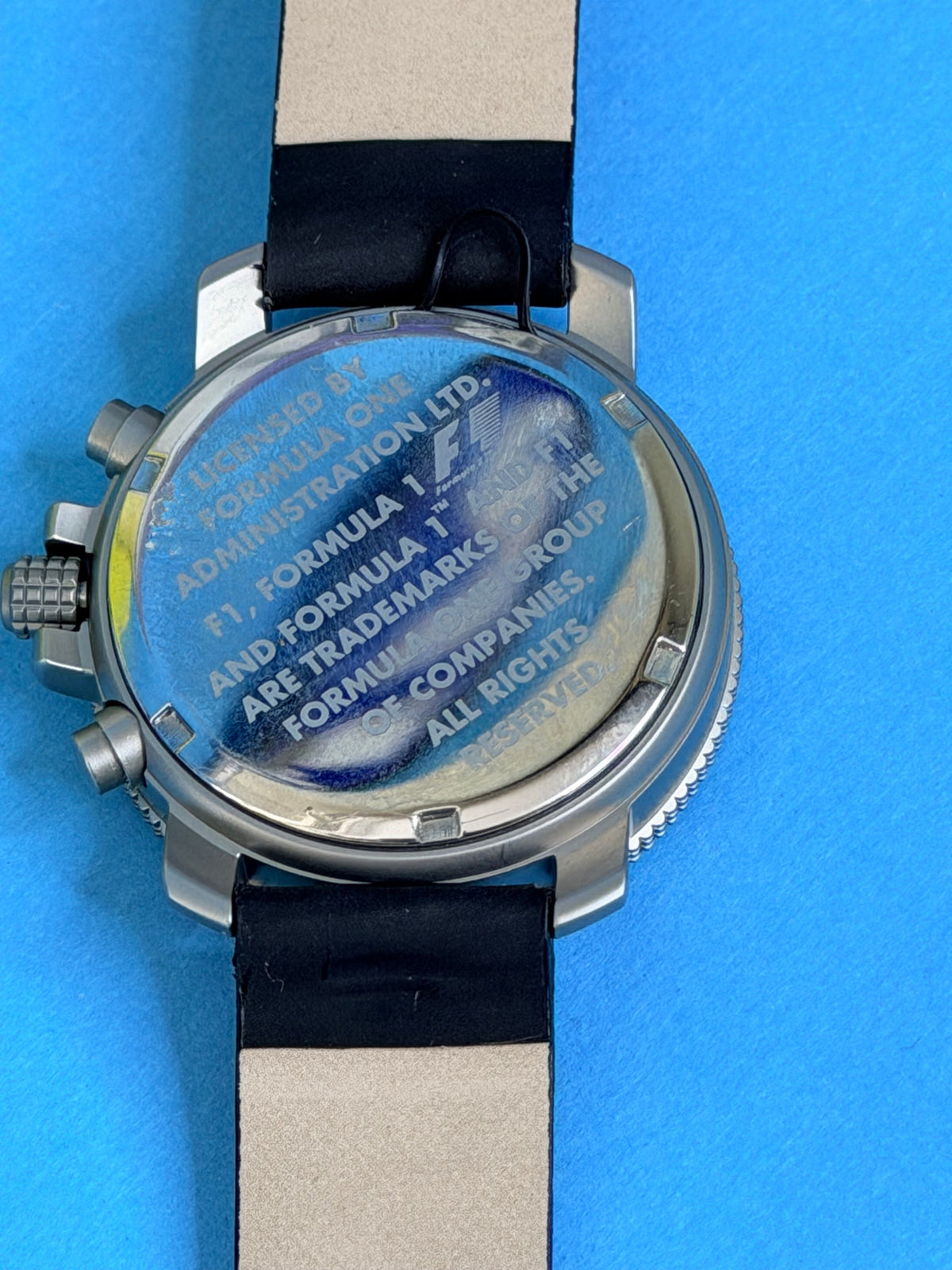 Dos montre Michelin Formule 1 vintage chronographe avec bracelet noir