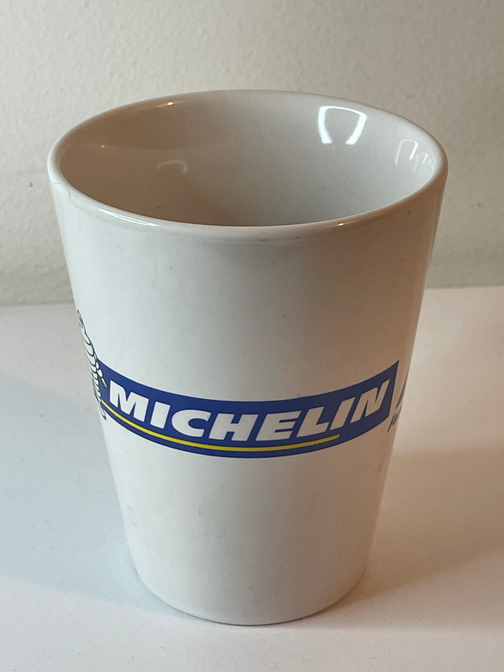 Mug MICHELIN F1 Formula 1 collector neuf en céramique blanche – vue logo MICHELIN
