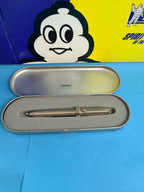 RARE STYLO BILLE MICHELIN ADDEX DESIGN EN METAL