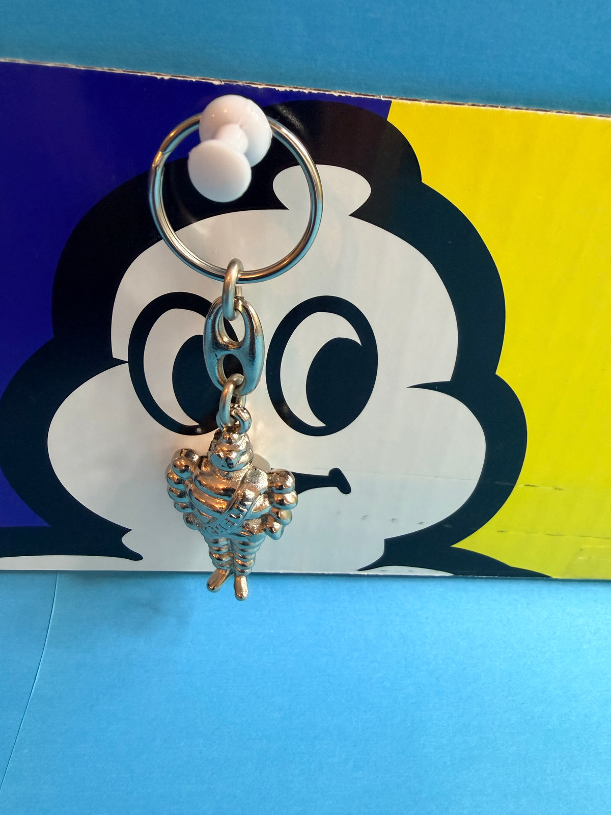 Porte-clés MICHELIN Bibendum 3D de collection – détail de la mascotte
